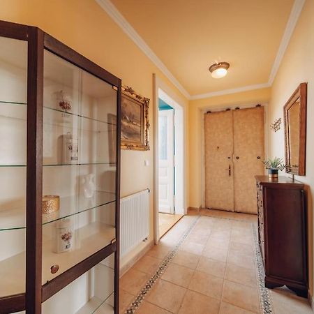 Magnificent Historical Penthouse In The Heart Of Prague Leilighet Eksteriør bilde