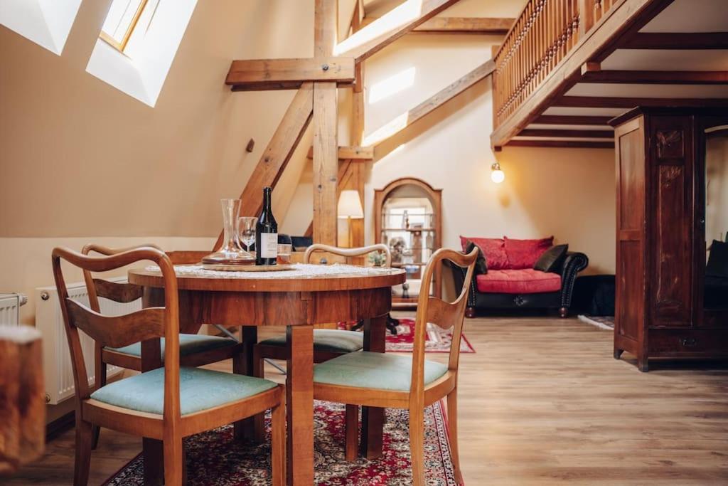 Magnificent Historical Penthouse In The Heart Of Prague Leilighet Eksteriør bilde
