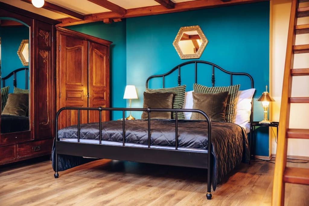 Magnificent Historical Penthouse In The Heart Of Prague Leilighet Eksteriør bilde
