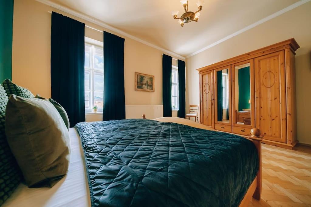 Magnificent Historical Penthouse In The Heart Of Prague Leilighet Eksteriør bilde
